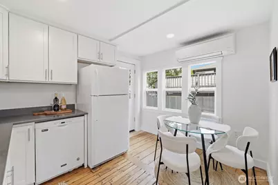 1651 SW 114th Street, Seattle, WA 98146 - Photo 14