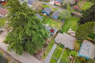 9747 Evanston Ave N, Seattle, WA 98103 - Photo 4