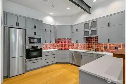 1406 Harvard Avenue #10, Seattle, WA 98122 - Photo 12