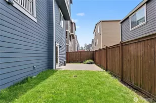 18530 46th Ave SE, Bothell, WA 98012 - Photo 30