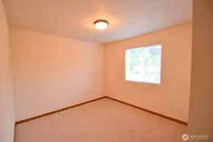 225 161st Pl SE, Bothell, WA 98012 - Photo 12