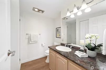 2100 3rd Avenue #1502, Seattle, WA 98121 - Photo 12