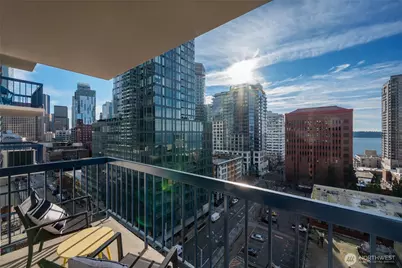 2100 3rd Avenue #1502, Seattle, WA 98121 - Photo 16
