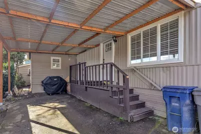 23708 Locust Way #23, Bothell, WA 98021 - Photo 2