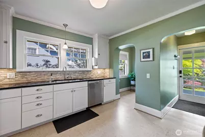 3319 N 19th Street, Tacoma, WA 98406 - Photo 10