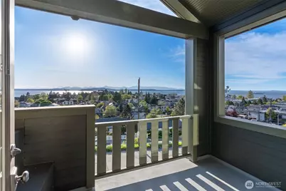 3310 59th Avenue SW #A, Seattle, WA 98116 - Photo 20