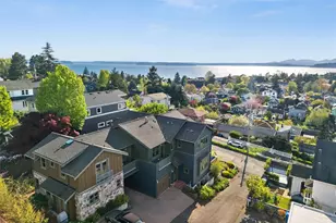 3310 59th Ave SW, Seattle, WA 98116 - Photo 2