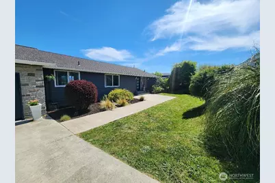 1497 Thompson Drive, Camano Island, WA 98282 - Photo 28