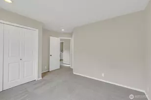 18397 NE 97th Ct, Redmond, WA 98052 - Photo 32