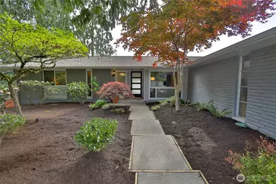 1330 176th Avenue NE, Bellevue, WA 98008 - Photo 2