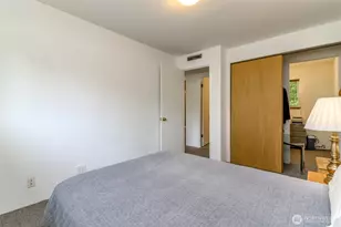 648 SW 107th Ave, Seattle, WA 98146 - Photo 24