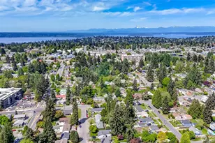 648 SW 107th Ave, Seattle, WA 98146 - Photo 32