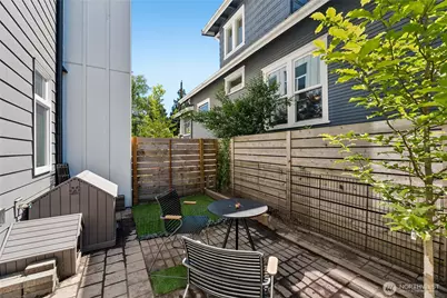 2925 39th Avenue SW, Seattle, WA 98116 - Photo 20