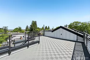 2925 39th Ave SW, Seattle, WA 98116 - Photo 18