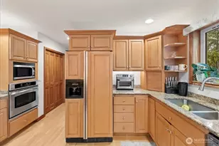 121 E Sterling Dr, Allyn, WA 98524 - Photo 22