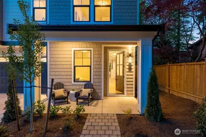 11610 NE 92nd Street, Kirkland, WA 98033 - Photo 2