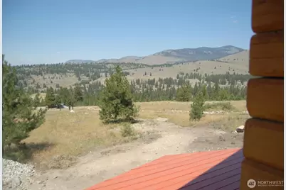 21 Deer Ridge Road, Tonasket, WA 98855 - Photo 2