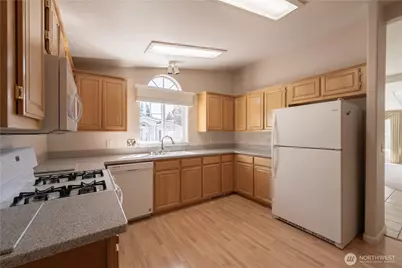 22310 SE 243rd Street #133, Maple Valley, WA 98038 - Photo 10