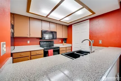 23629 112th Ave SE #E202, Kent, WA 98031 - Photo 6