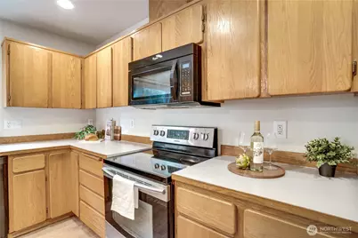 17317 94th Avenue Ct E, Puyallup, WA 98375 - Photo 12