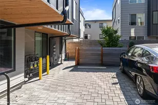 4521 Sunnyside Ave N, Seattle, WA 98103 - Photo 24