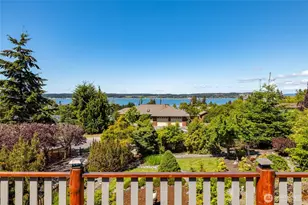 615 NE 4th St, Coupeville, WA 98239 - Photo 40