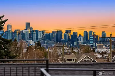 4406 1st Avenue NE, Seattle, WA 98105 - Photo 28