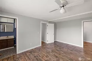 11103 13th St E, Edgewood, WA 98372 - Photo 18
