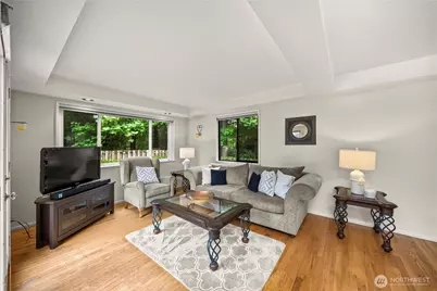 3811 S 255th Place, Kent, WA 98032 - Photo 8