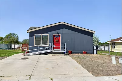 520 New Gate Drive, Prosser, WA 99350 - Photo 2