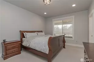 9409 9th Ave Ct E, Tacoma, WA 98445 - Photo 24