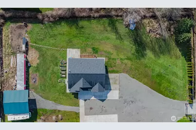 9409 9th Avenue Ct E, Tacoma, WA 98445 - Photo 38