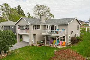 207 Manson View Dr, Manson, WA 98831 - Photo 4
