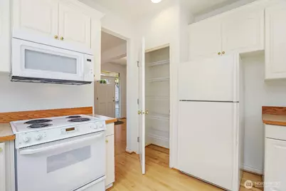 16335 18th Avenue SE, Mill Creek, WA 98012 - Photo 10