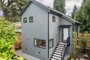 8126 12th Ave SW, Seattle, WA 98106 - Photo 2