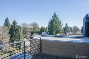 10363 Ashworth Ave N, Seattle, WA 98133 - Photo 20