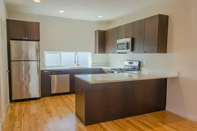 10363 Ashworth Avenue N, Seattle, WA 98133 - Photo 8