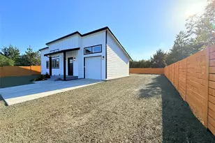 737 Ocean Shores Blvd SW, Ocean Shores, WA 98569 - Photo 2