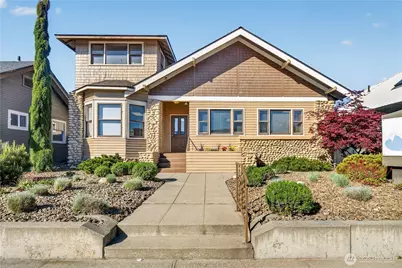 338 S Mission Street, Wenatchee, WA 98801 - Photo 1