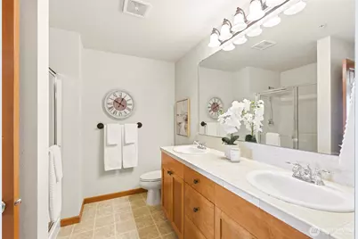 18502 36th Avenue W #F, Lynnwood, WA 98037 - Photo 18