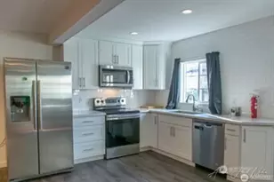 436 Wells Ave N, Renton, WA 98057 - Photo 16