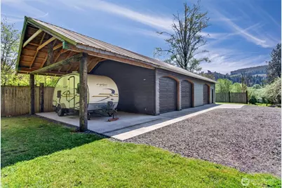 865 E Valley Road, Skamokawa, WA 98647 - Photo 2