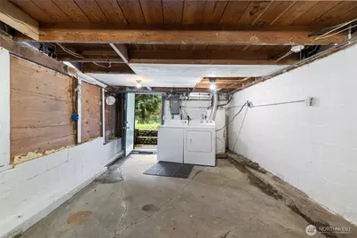 17426 SE 60th Street, Bellevue, WA 98006 - Photo 22
