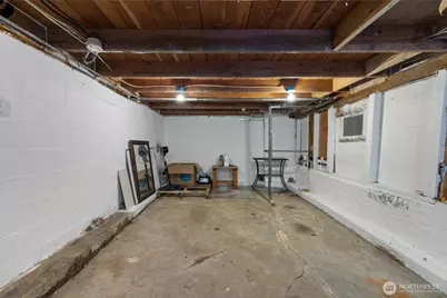 17426 SE 60th Street, Bellevue, WA 98006 - Photo 24