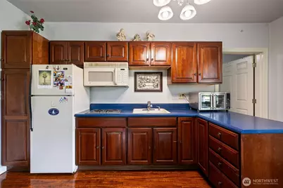 10323 Crescent Valley Drive NW, Gig Harbor, WA 98332 - Photo 32