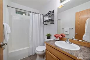 1136 Homestead Dr, Burlington, WA 98233 - Photo 20