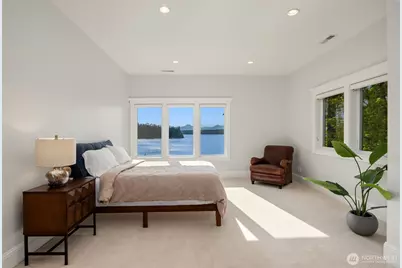 6783 NE Bergman Road, Bainbridge Island, WA 98110 - Photo 30