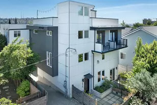 2415 W Lynn St, Seattle, WA 98199 - Photo 2