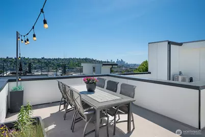 2415 W Lynn Street, Seattle, WA 98199 - Photo 30