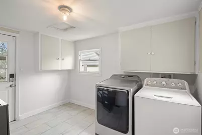 905 115th Street S, Tacoma, WA 98444 - Photo 12